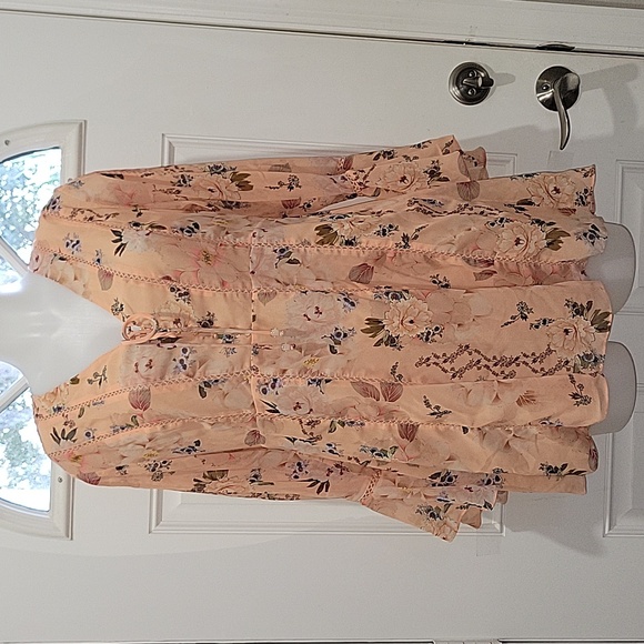 Chic Floral Boho Mini Chiffon Dress in Peach Size M - Picture 1 of 5